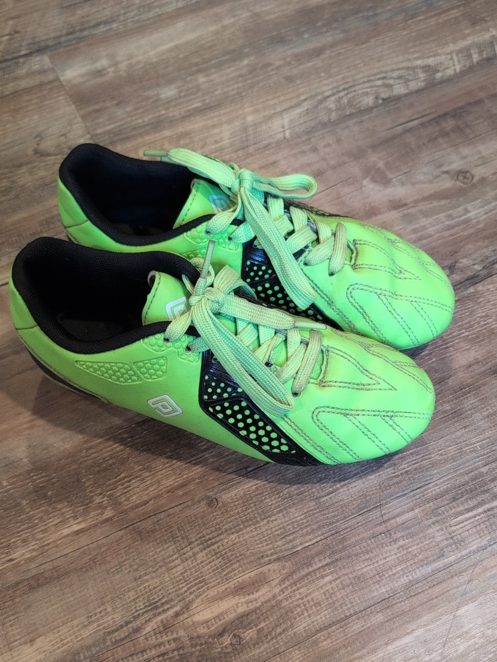 Boys Size 3 Soccer Cleats